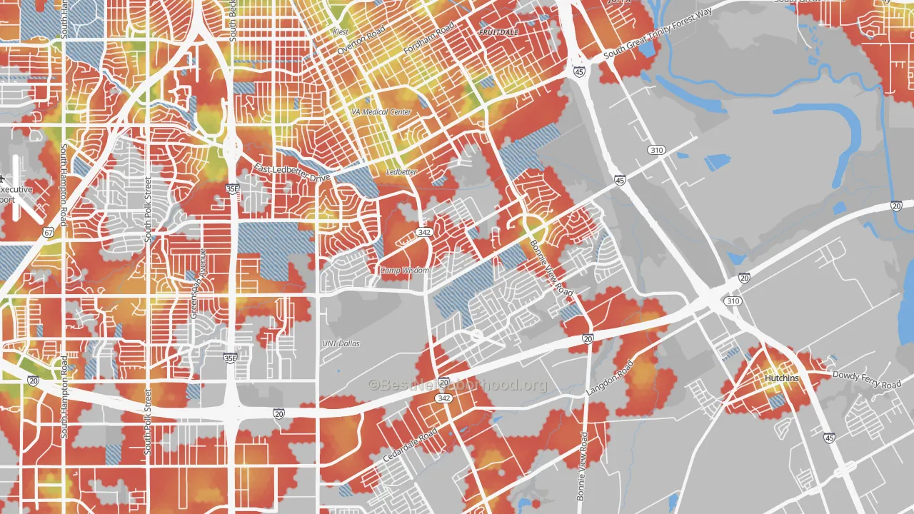 Walk Grade map of 75241, TX, walkable areas in green and car-dependent areas in red