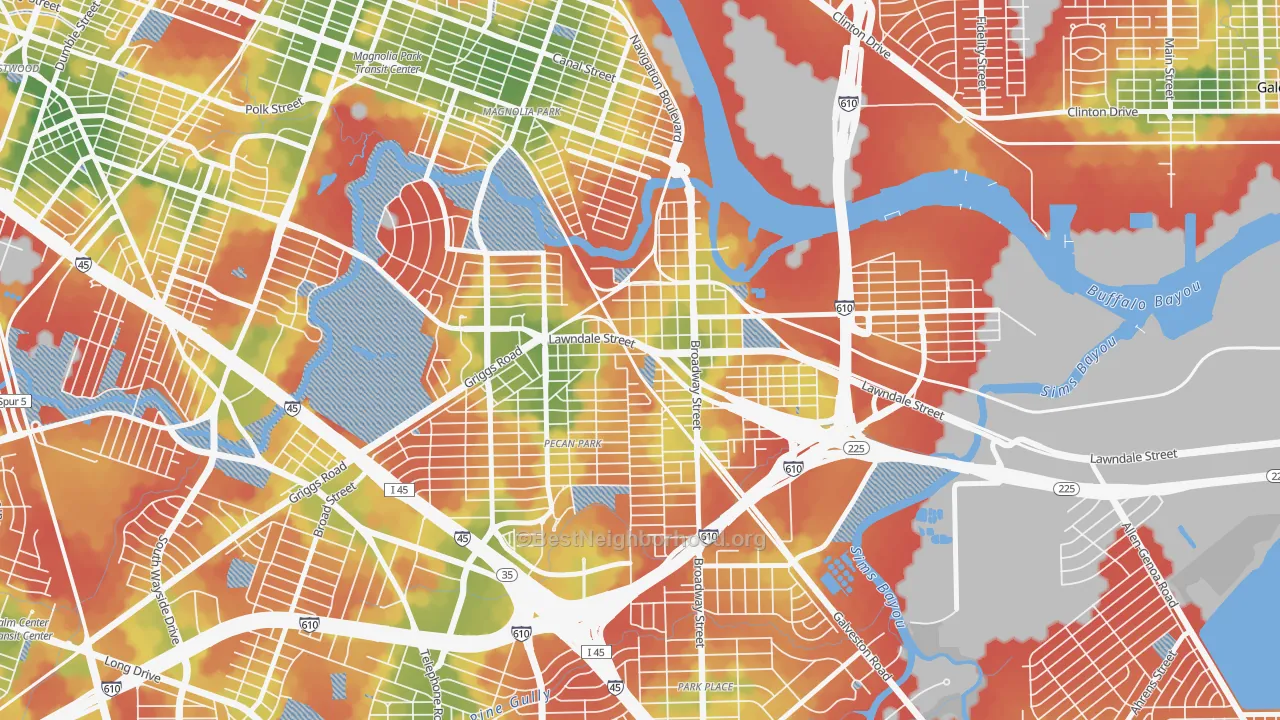Walk Grade map of 77012, TX, walkable areas in green and car-dependent areas in red