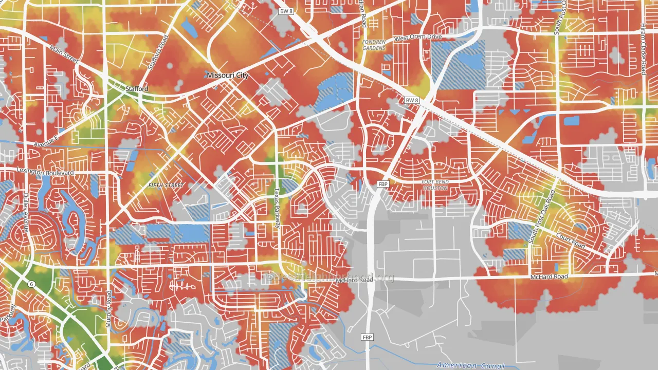 Walk Grade map of 77489, TX, walkable areas in green and car-dependent areas in red
