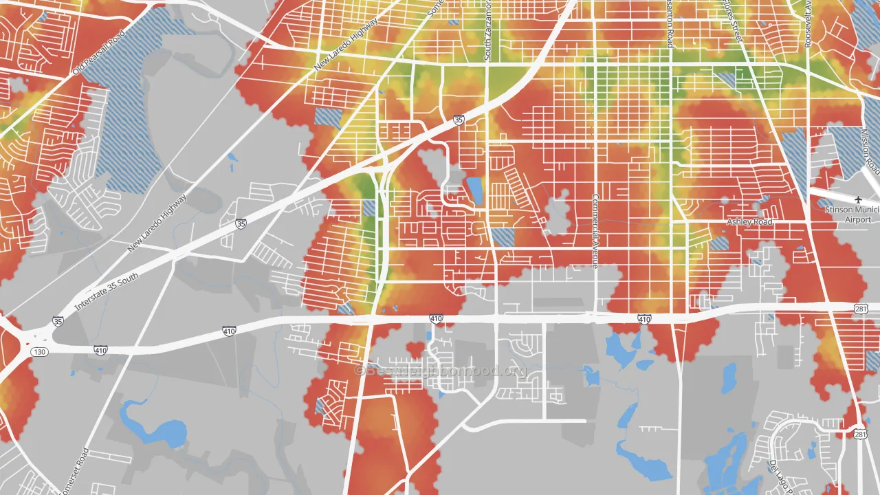 Walk Grade map of 78224, TX, walkable areas in green and car-dependent areas in red