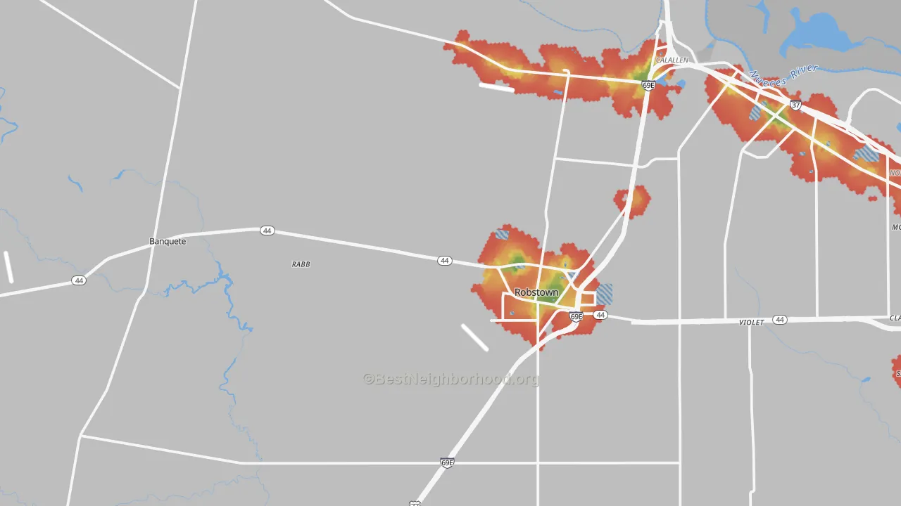 Walk Grade map of 78380, TX, walkable areas in green and car-dependent areas in red