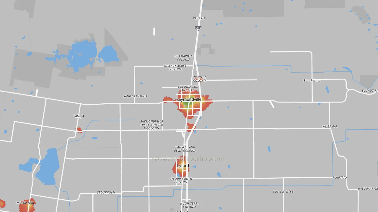 Walk Grade map of 78580, TX, walkable areas in green and car-dependent areas in red