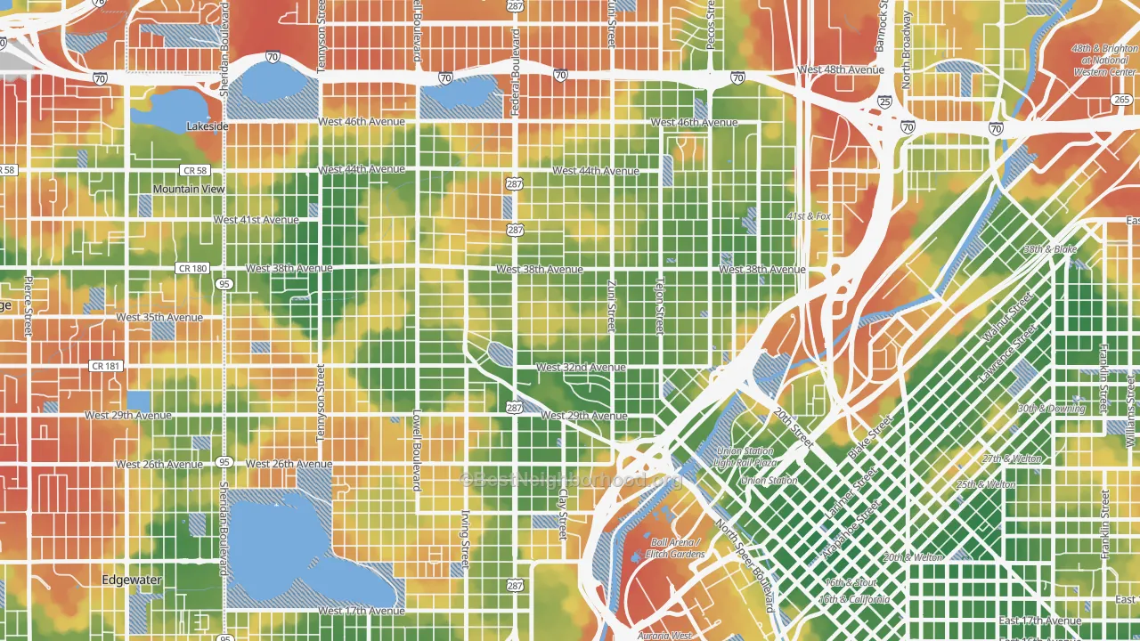 Walk Grade map of 80211, CO, walkable areas in green and car-dependent areas in red