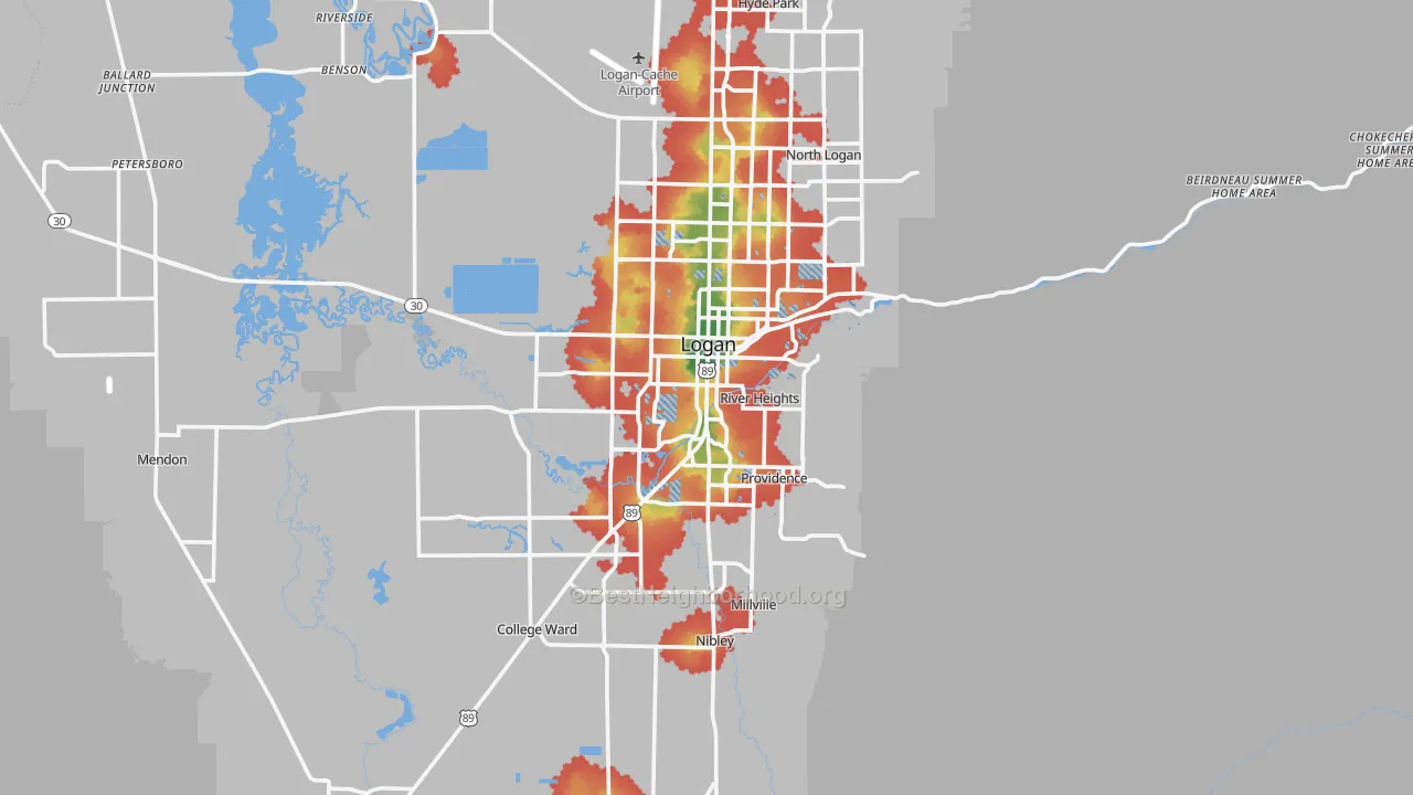 Walk Grade map of 84321, UT, walkable areas in green and car-dependent areas in red