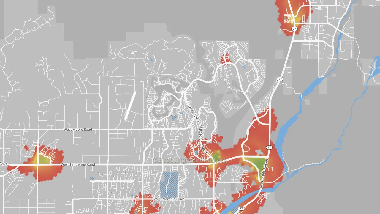 Walk Grade map of 85755, AZ, walkable areas in green and car-dependent areas in red