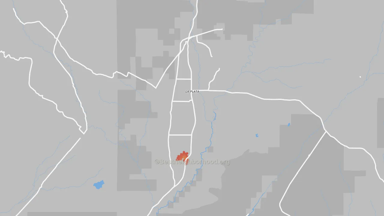 Walk Grade map of 87418, NM, walkable areas in green and car-dependent areas in red