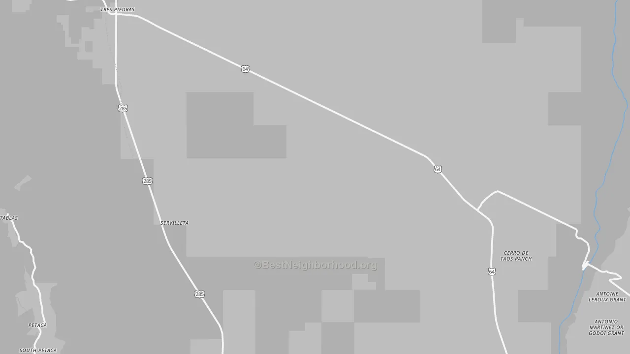Walk Grade map of 87577, NM, walkable areas in green and car-dependent areas in red