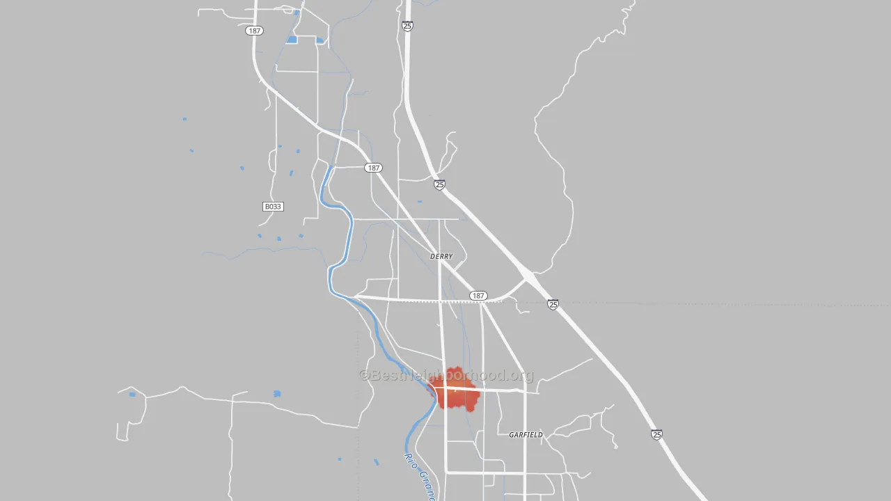 Walk Grade map of 87933, NM, walkable areas in green and car-dependent areas in red