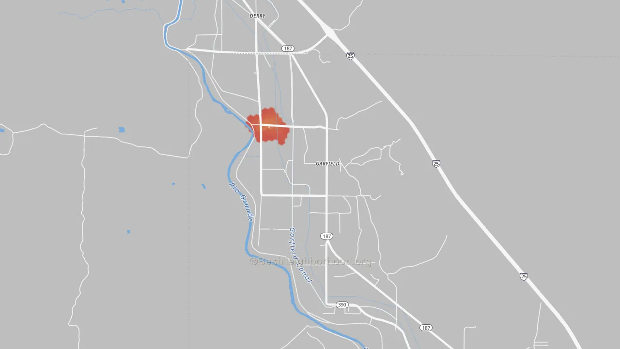 Walk Grade map of 87936, NM, walkable areas in green and car-dependent areas in red