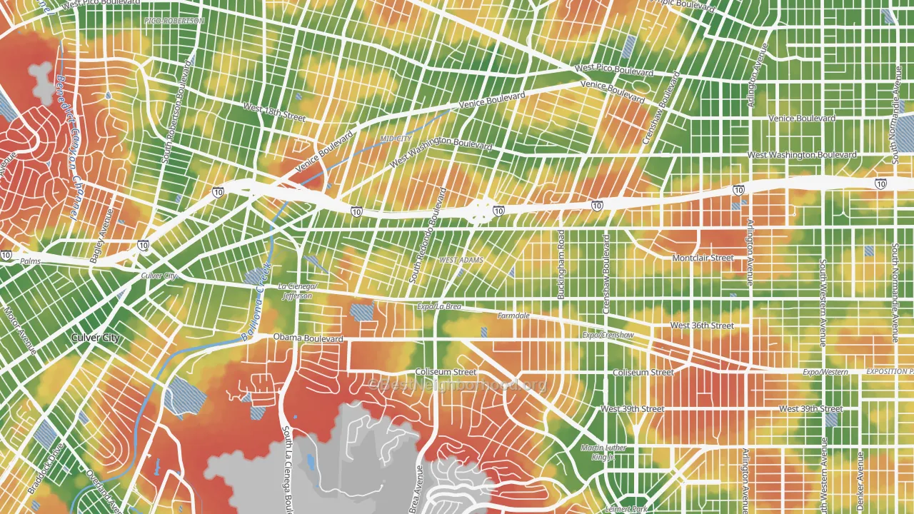 Walk Grade map of 90016, CA, walkable areas in green and car-dependent areas in red
