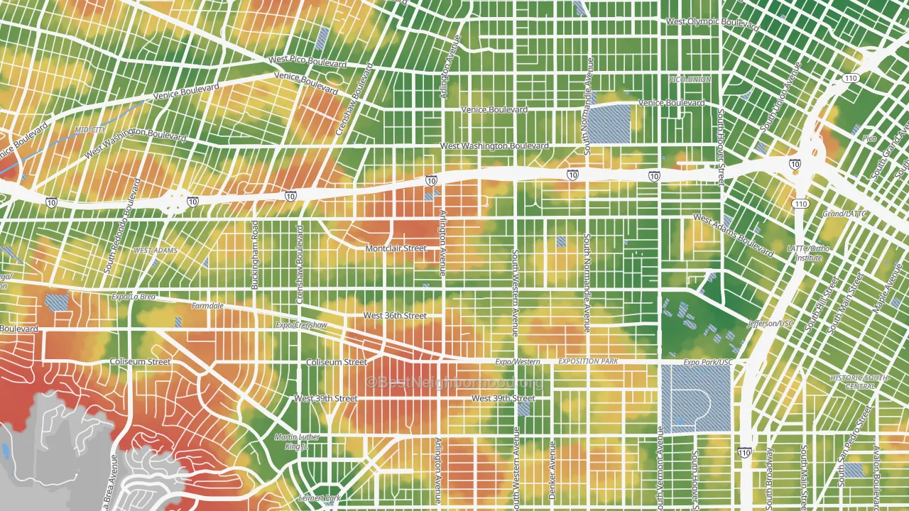 Walk Grade map of 90018, CA, walkable areas in green and car-dependent areas in red