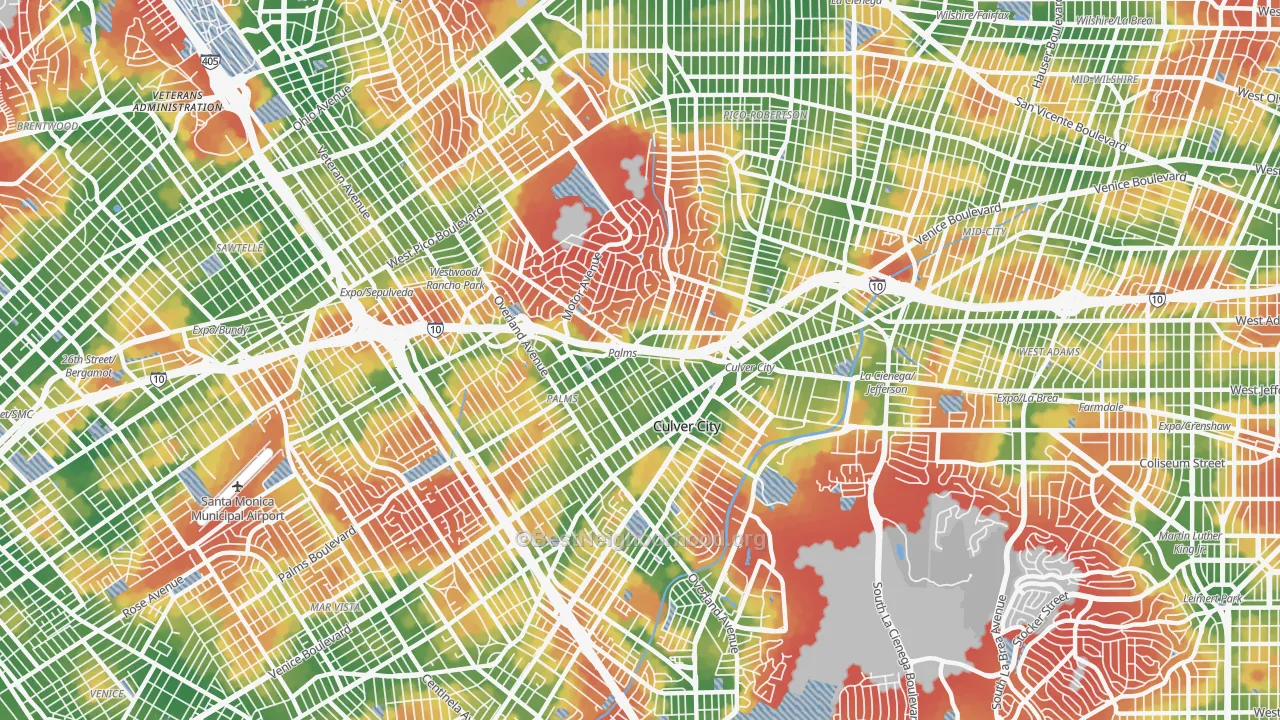 Walk Grade map of 90034, CA, walkable areas in green and car-dependent areas in red