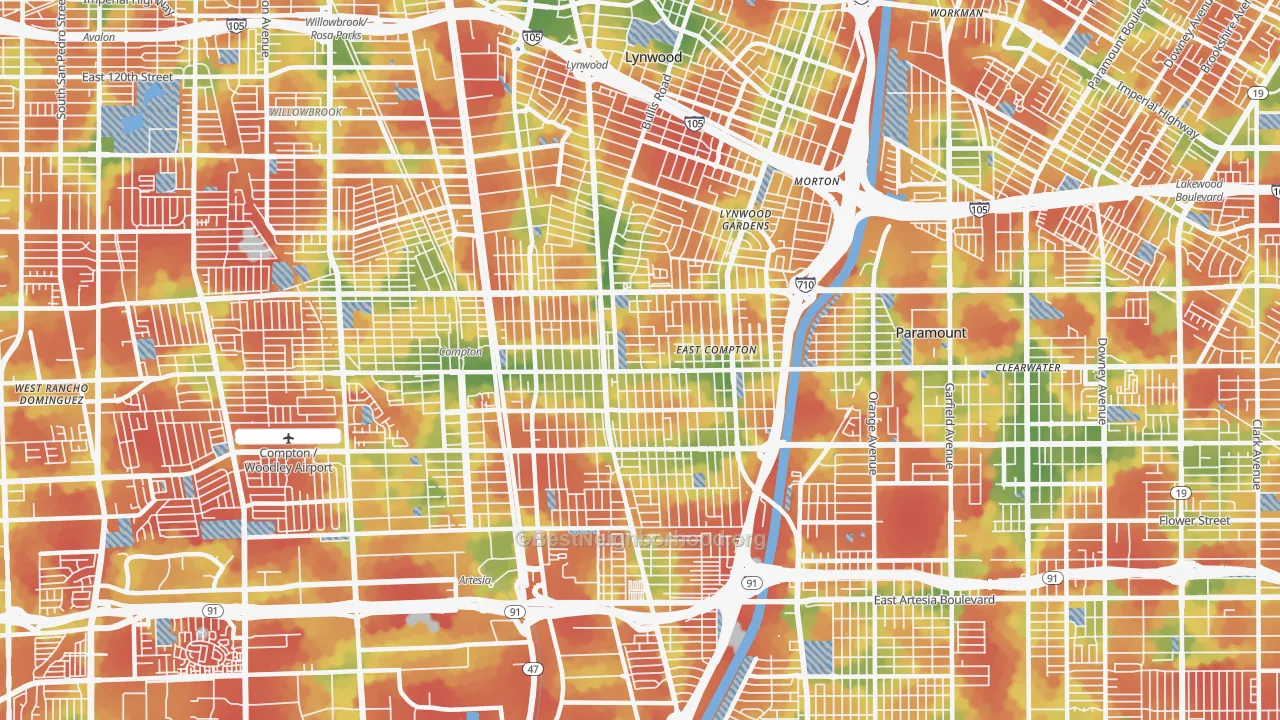 Walk Grade map of 90221, CA, walkable areas in green and car-dependent areas in red