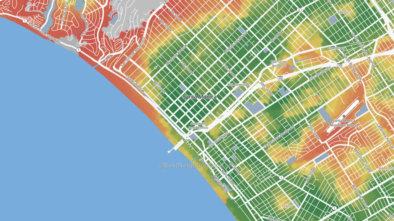 Walk Grade map of 90401, CA, walkable areas in green and car-dependent areas in red