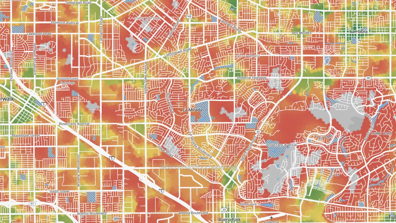 Walk Grade map of 90638, CA, walkable areas in green and car-dependent areas in red