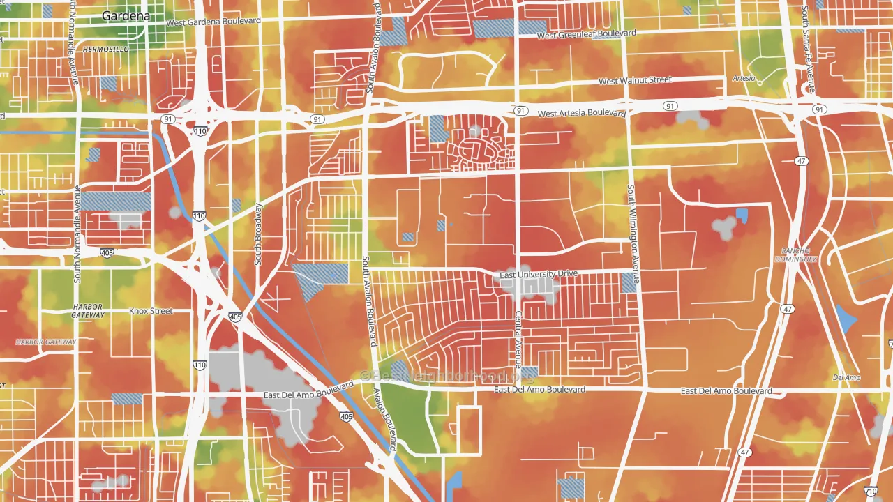 Walk Grade map of 90746, CA, walkable areas in green and car-dependent areas in red
