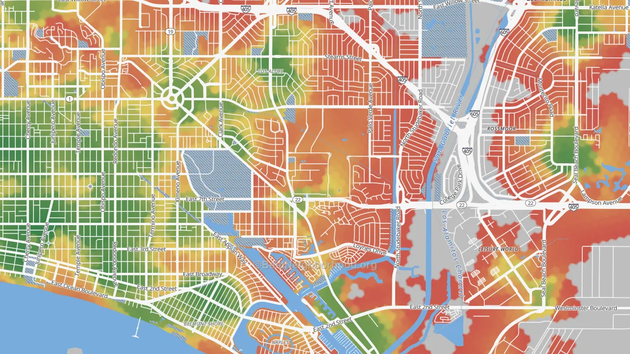 Walk Grade map of 90822, CA, walkable areas in green and car-dependent areas in red