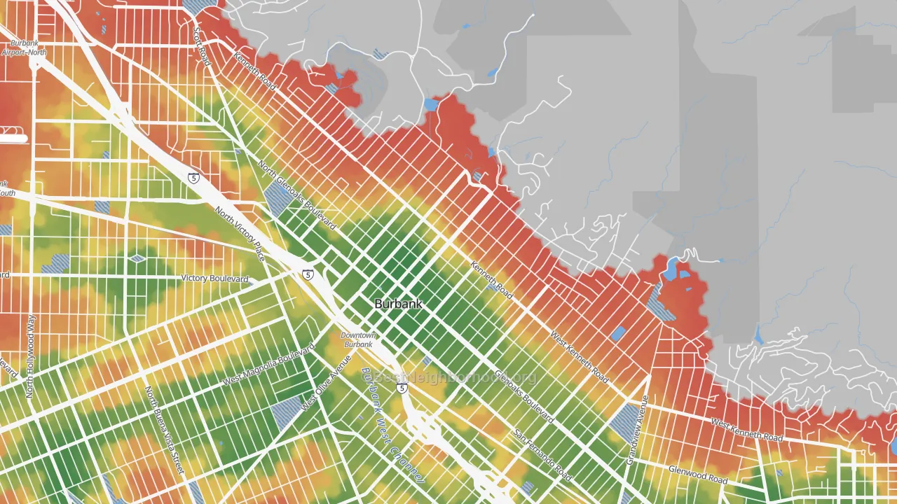 Walk Grade map of 91501, CA, walkable areas in green and car-dependent areas in red