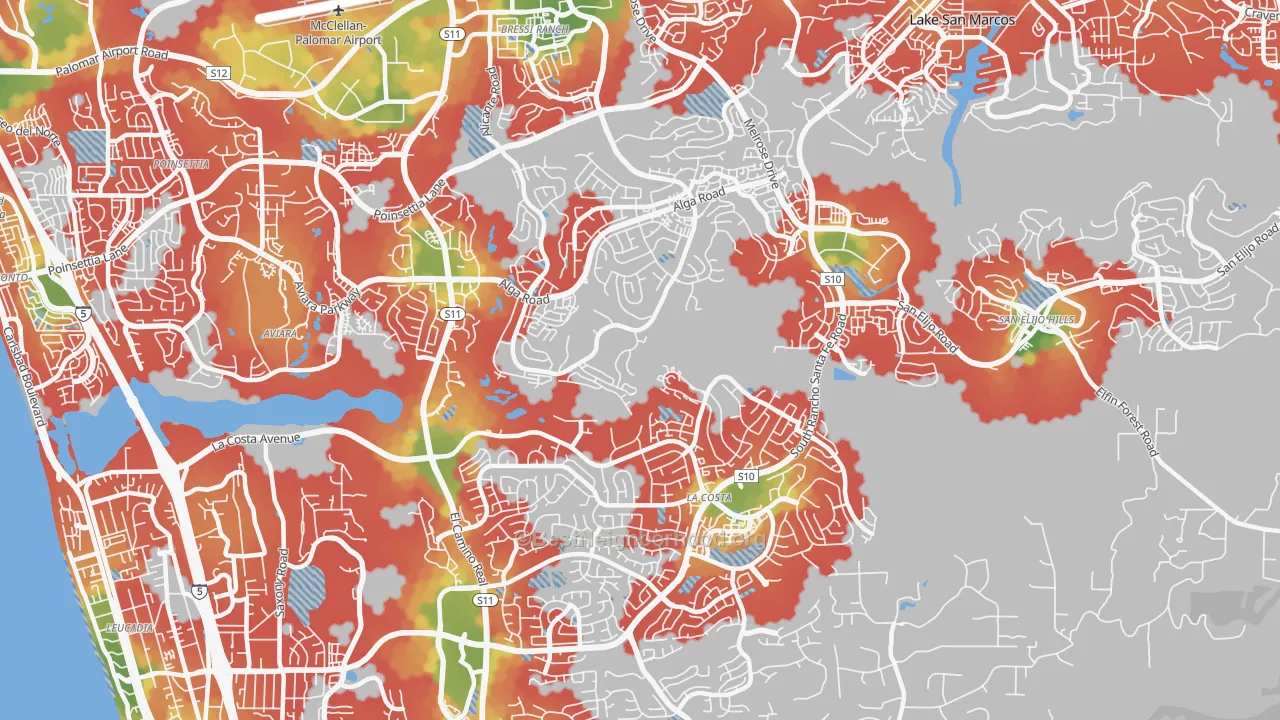 Walk Grade map of 92009, CA, walkable areas in green and car-dependent areas in red