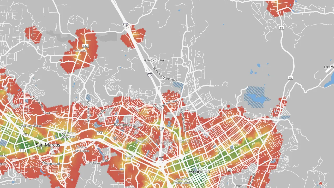 Walk Grade map of 92026, CA, walkable areas in green and car-dependent areas in red