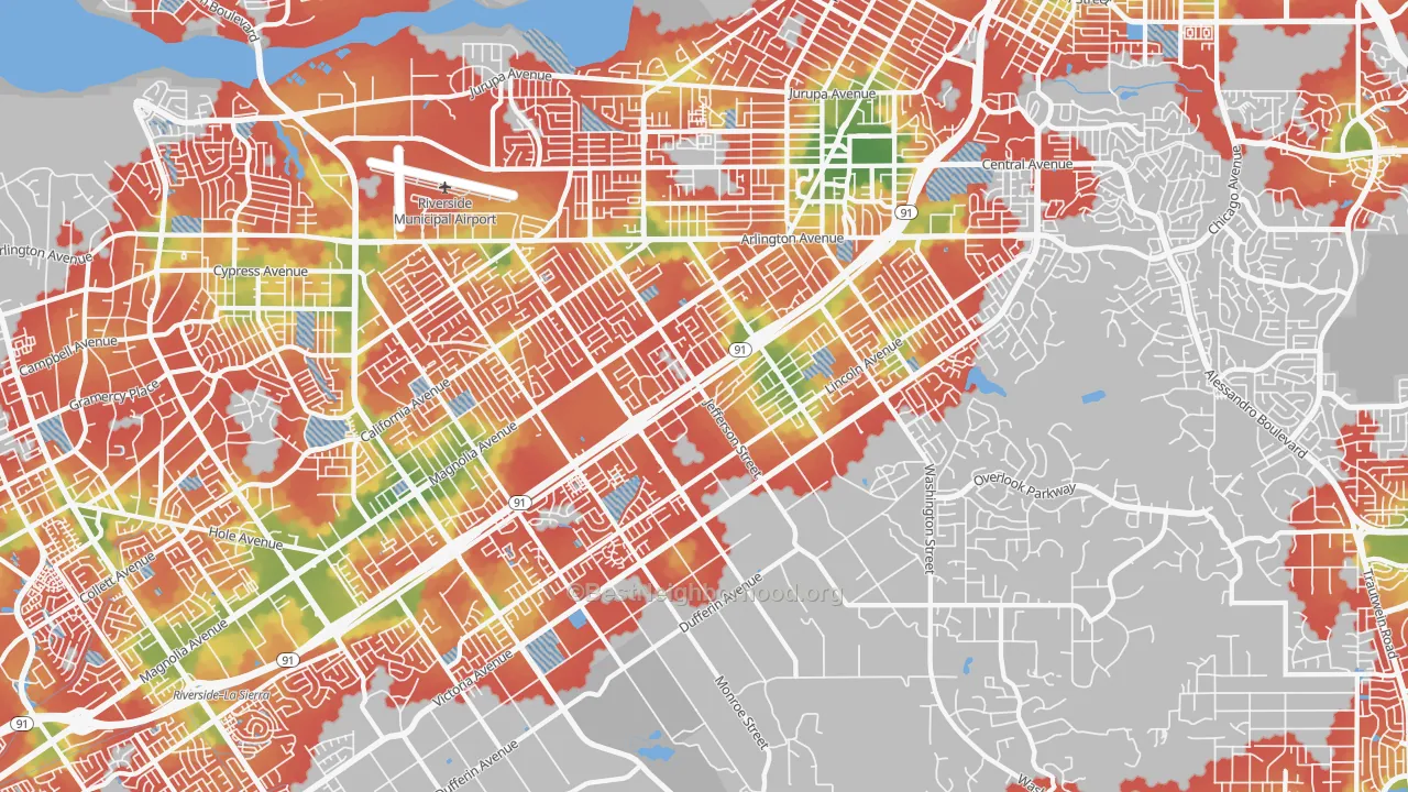 Walk Grade map of 92504, CA, walkable areas in green and car-dependent areas in red