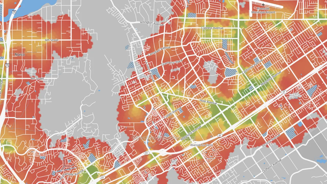 Walk Grade map of 92505, CA, walkable areas in green and car-dependent areas in red