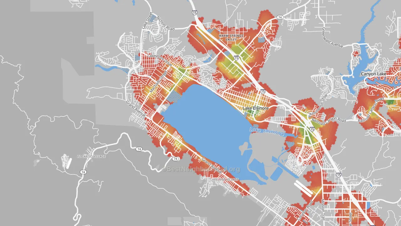 Walk Grade map of 92530, CA, walkable areas in green and car-dependent areas in red