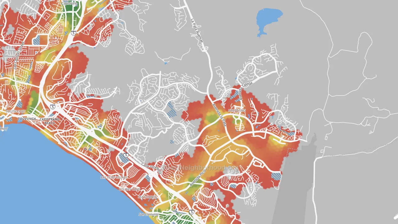 Walk Grade map of 92673, CA, walkable areas in green and car-dependent areas in red