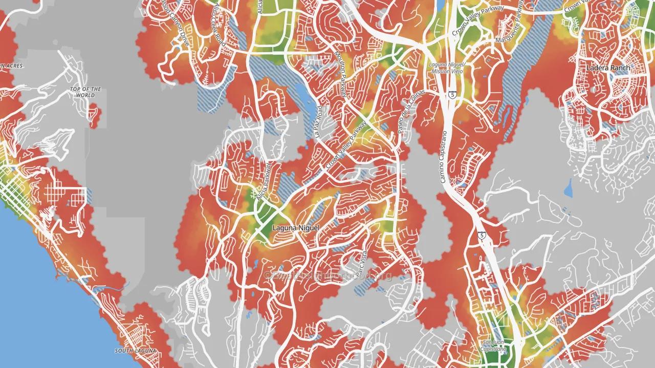 Walk Grade map of 92677, CA, walkable areas in green and car-dependent areas in red