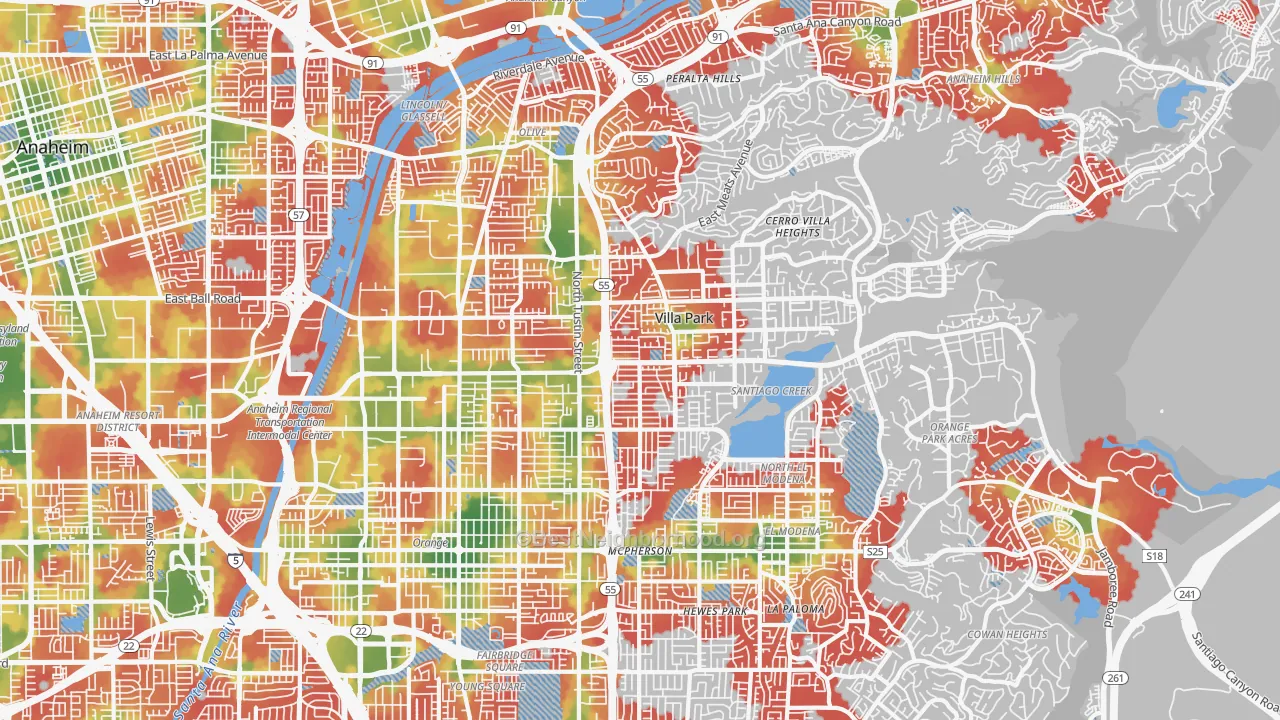Walk Grade map of 92867, CA, walkable areas in green and car-dependent areas in red
