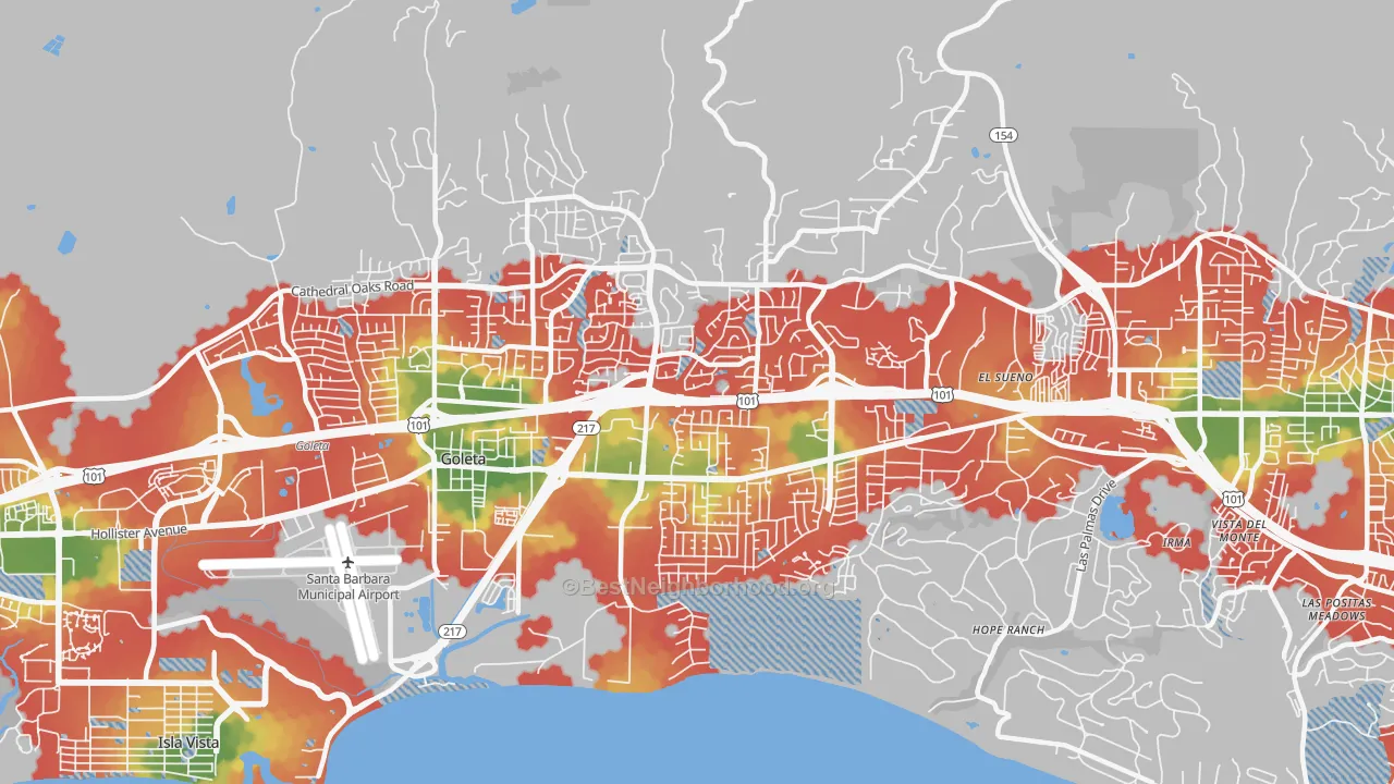 Walk Grade map of 93111, CA, walkable areas in green and car-dependent areas in red