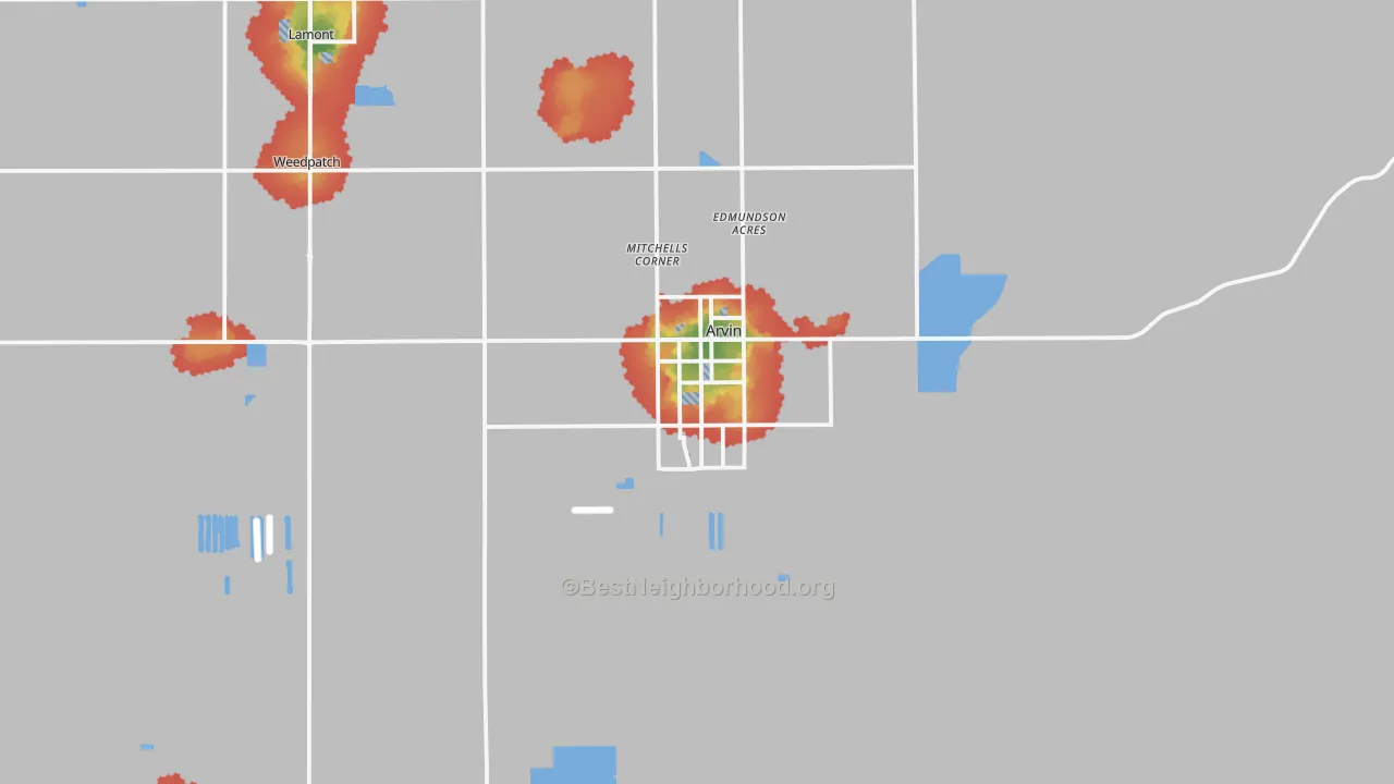 Walk Grade map of 93203, CA, walkable areas in green and car-dependent areas in red