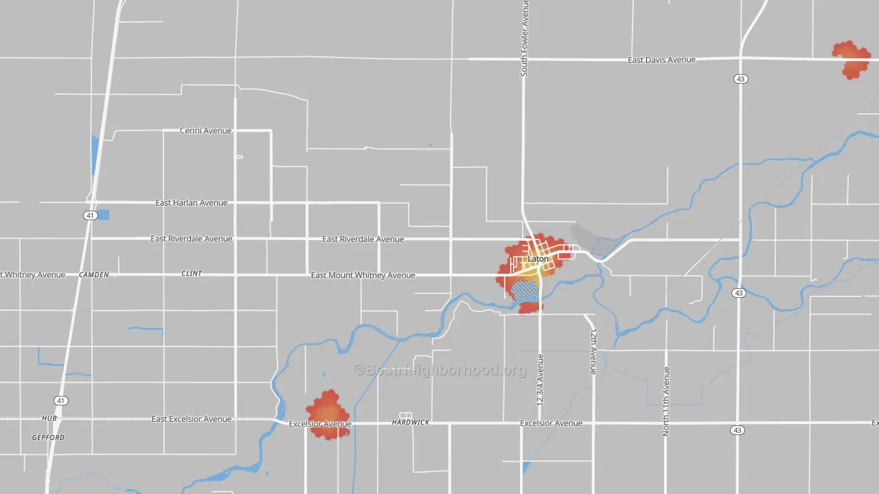 Walk Grade map of 93242, CA, walkable areas in green and car-dependent areas in red