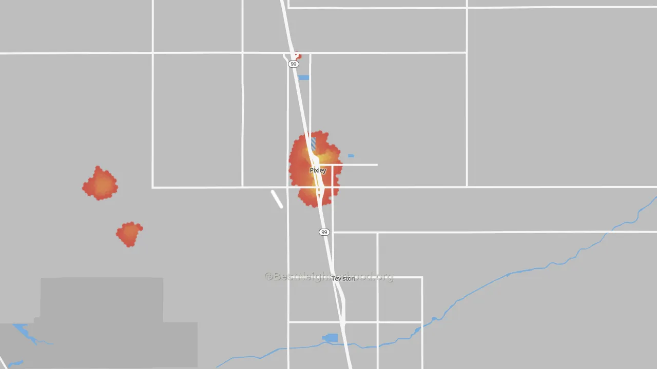 Walk Grade map of 93256, CA, walkable areas in green and car-dependent areas in red