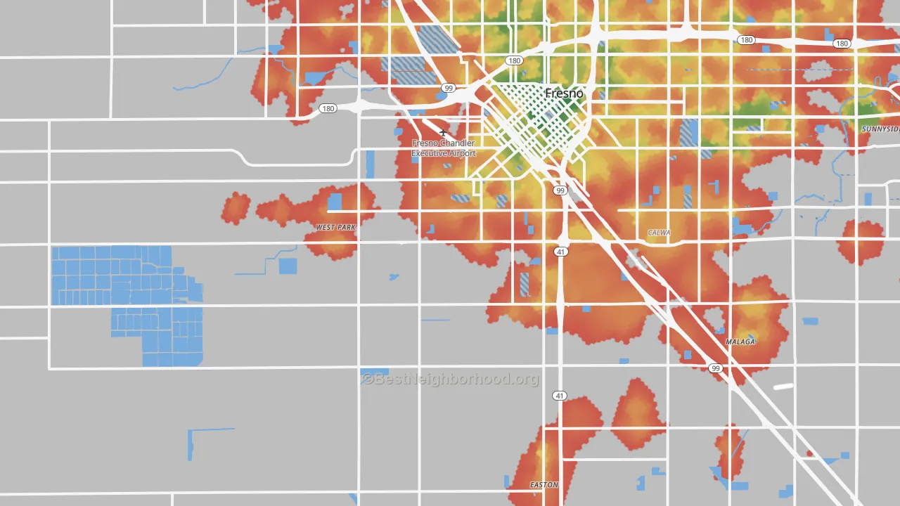Walk Grade map of 93706, CA, walkable areas in green and car-dependent areas in red