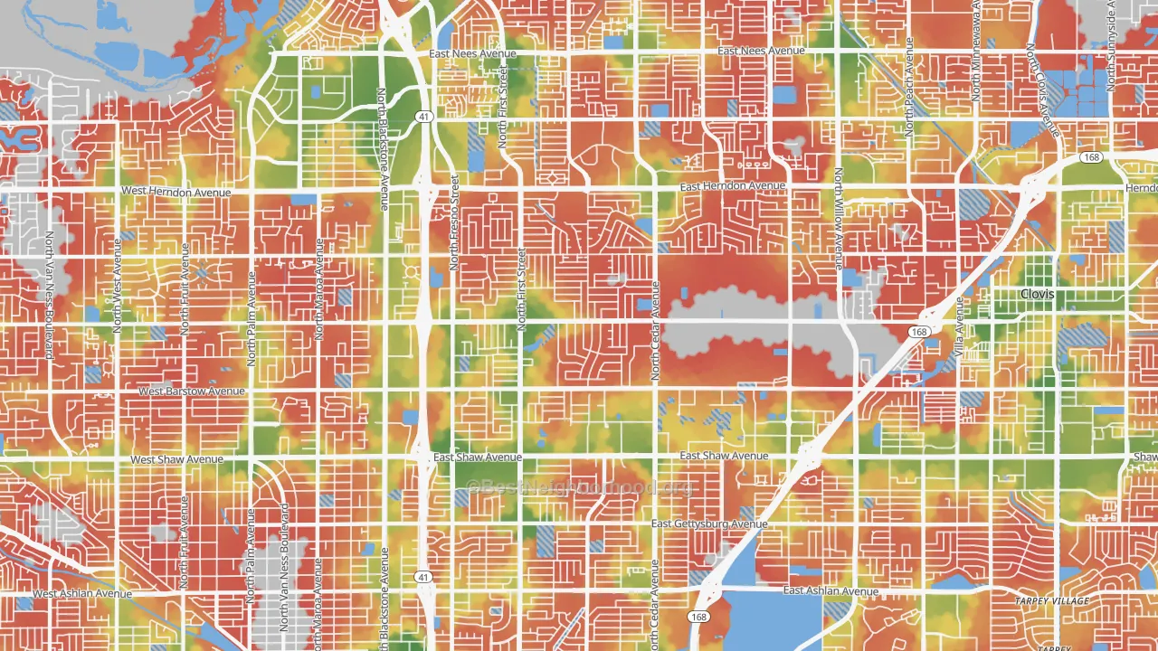 Walk Grade map of 93710, CA, walkable areas in green and car-dependent areas in red