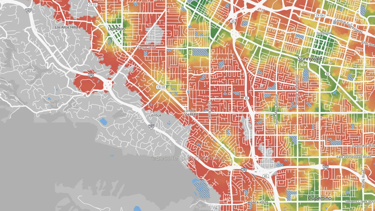 Walk Grade map of 94024, CA, walkable areas in green and car-dependent areas in red