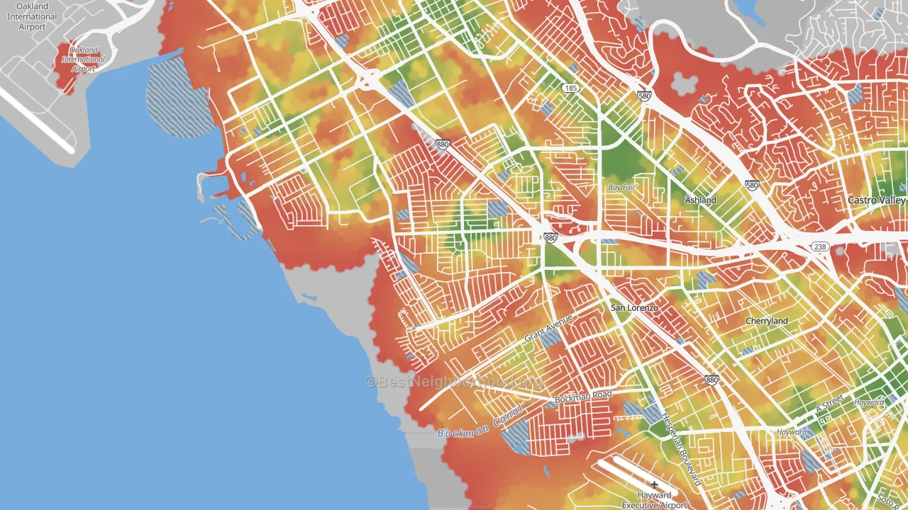 Walk Grade map of 94579, CA, walkable areas in green and car-dependent areas in red