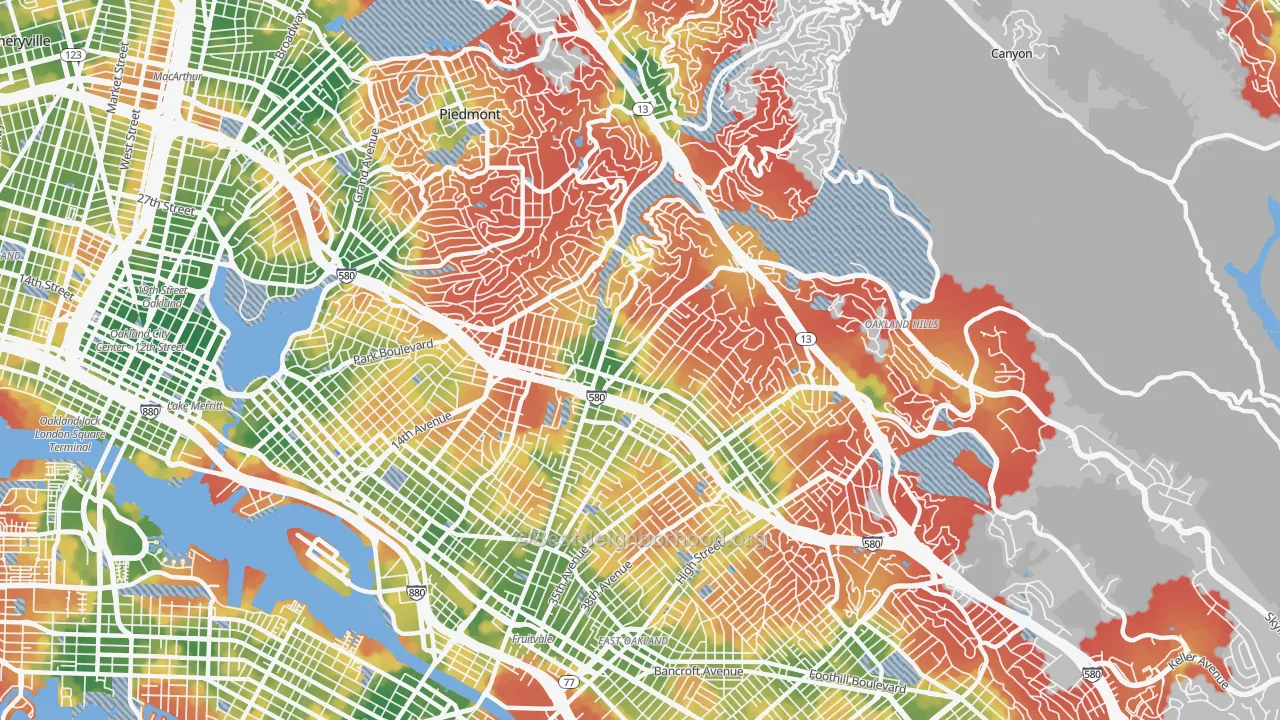 Walk Grade map of 94602, CA, walkable areas in green and car-dependent areas in red