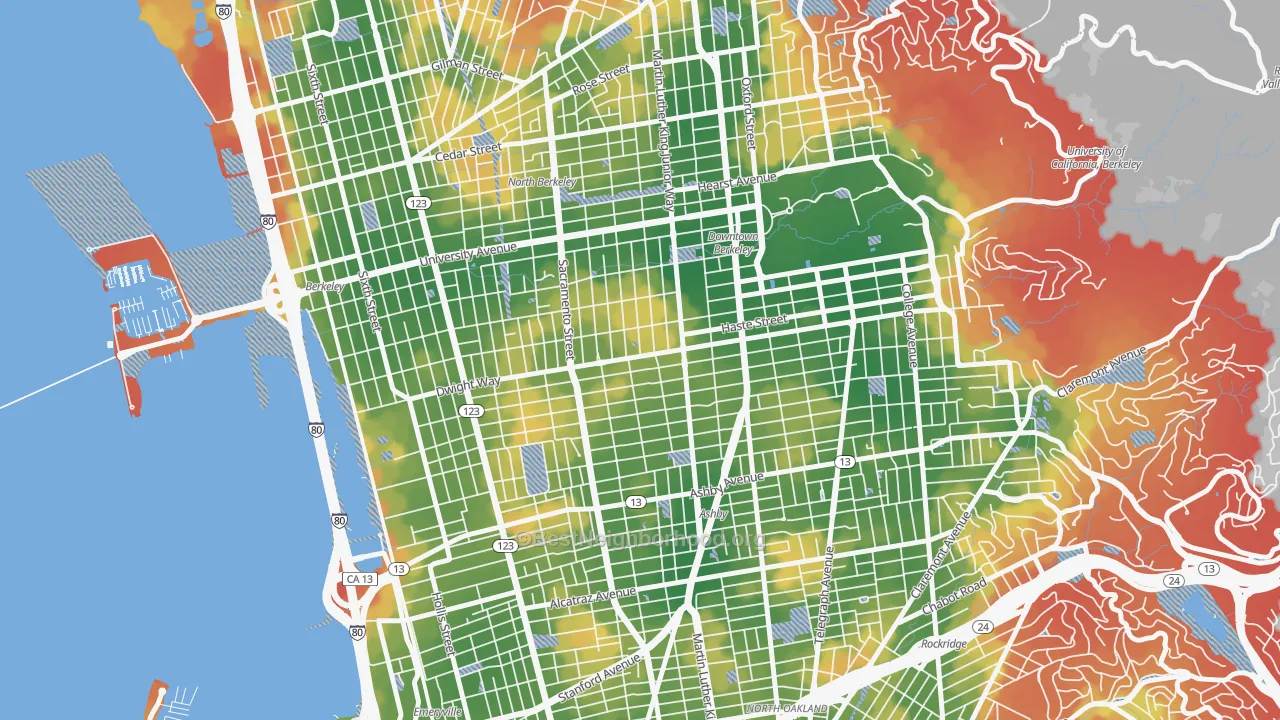 Walk Grade map of 94703, CA, walkable areas in green and car-dependent areas in red
