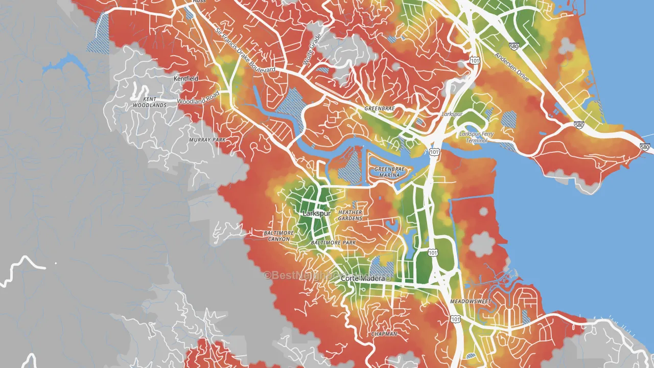 Walk Grade map of 94939, CA, walkable areas in green and car-dependent areas in red
