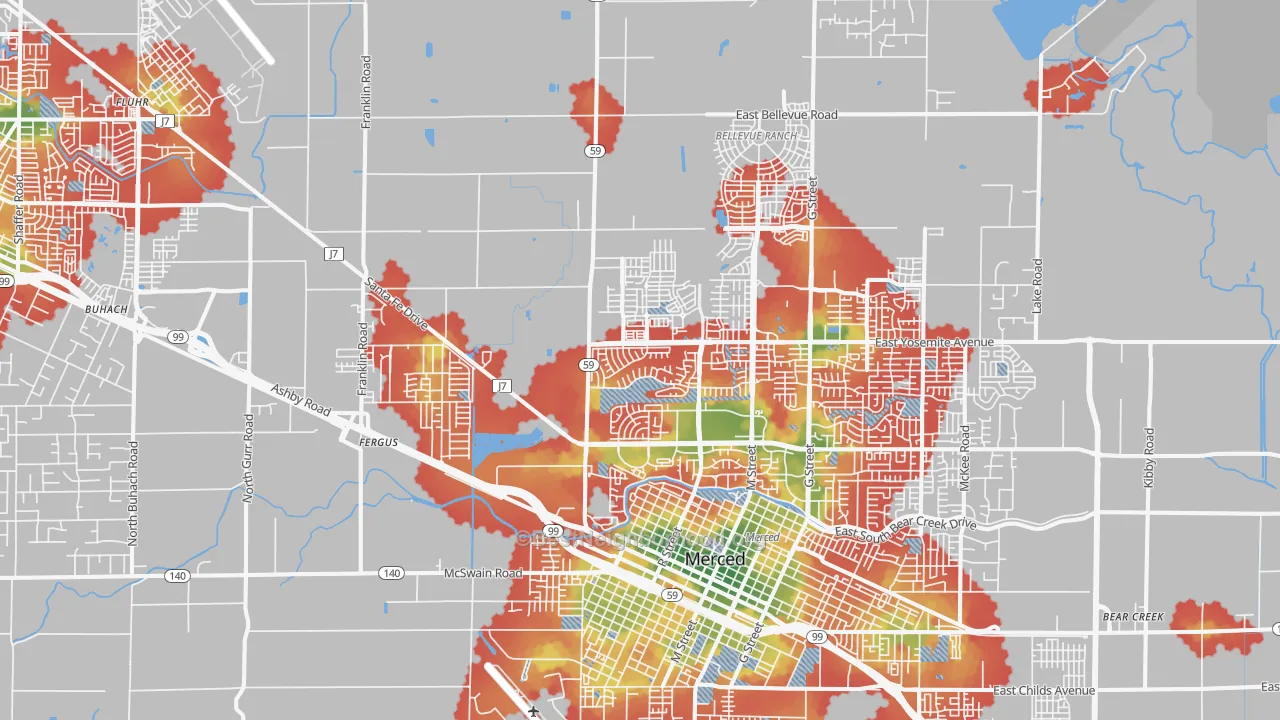 Walk Grade map of 95348, CA, walkable areas in green and car-dependent areas in red