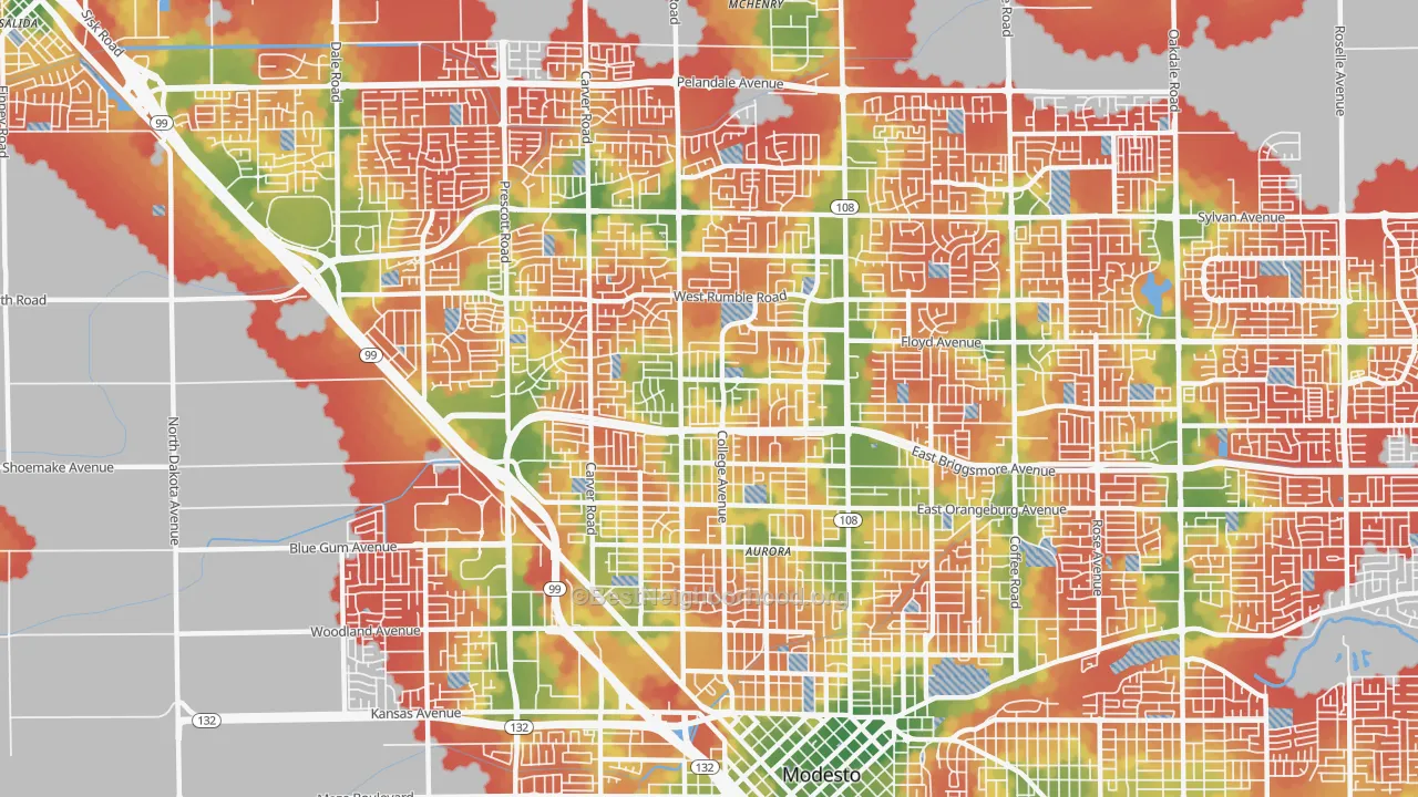 Walk Grade map of 95350, CA, walkable areas in green and car-dependent areas in red