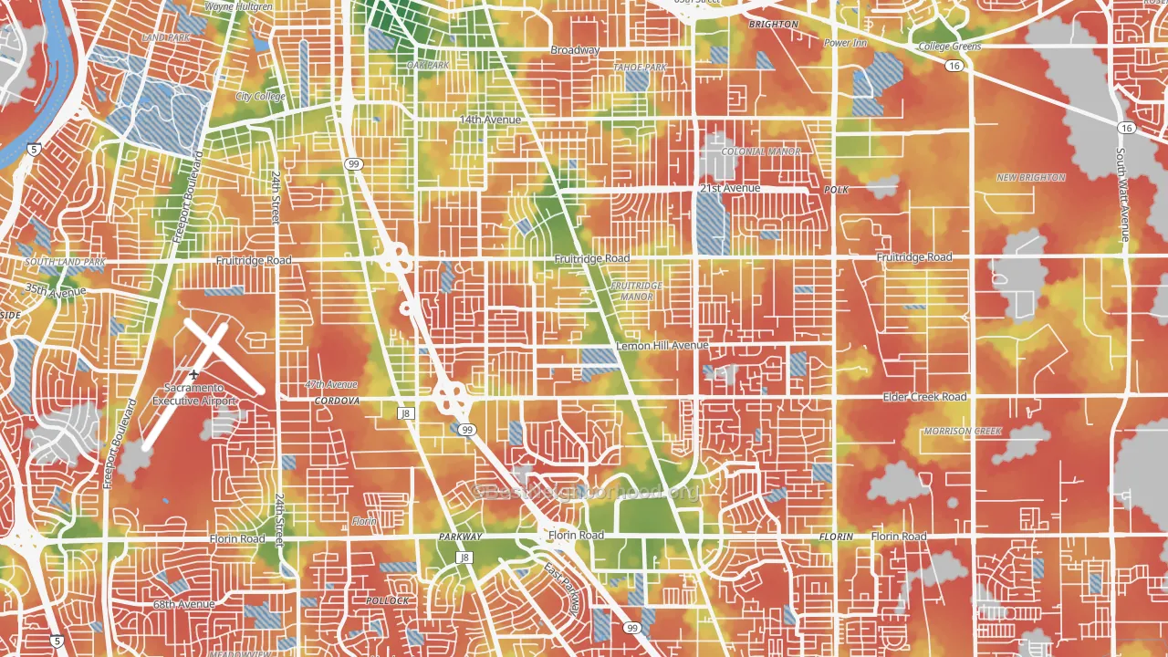Walk Grade map of 95824, CA, walkable areas in green and car-dependent areas in red