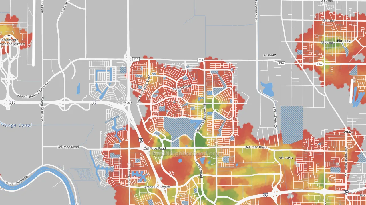 Walk Grade map of 95835, CA, walkable areas in green and car-dependent areas in red