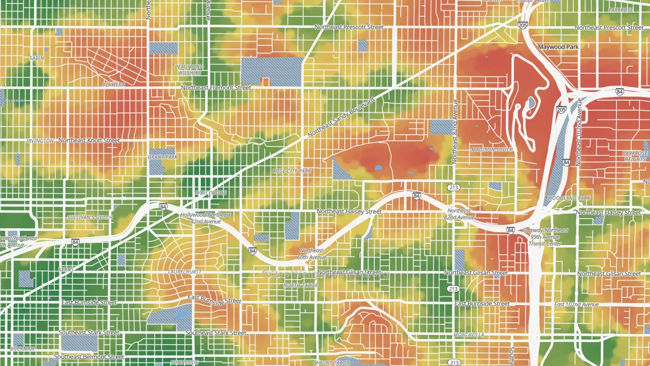 Walk Grade map of 97213, OR, walkable areas in green and car-dependent areas in red