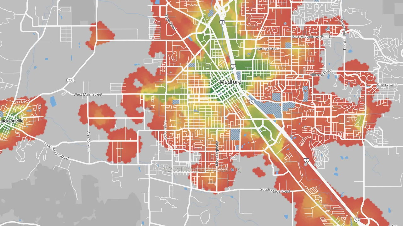 Walk Grade map of 97501, OR, walkable areas in green and car-dependent areas in red