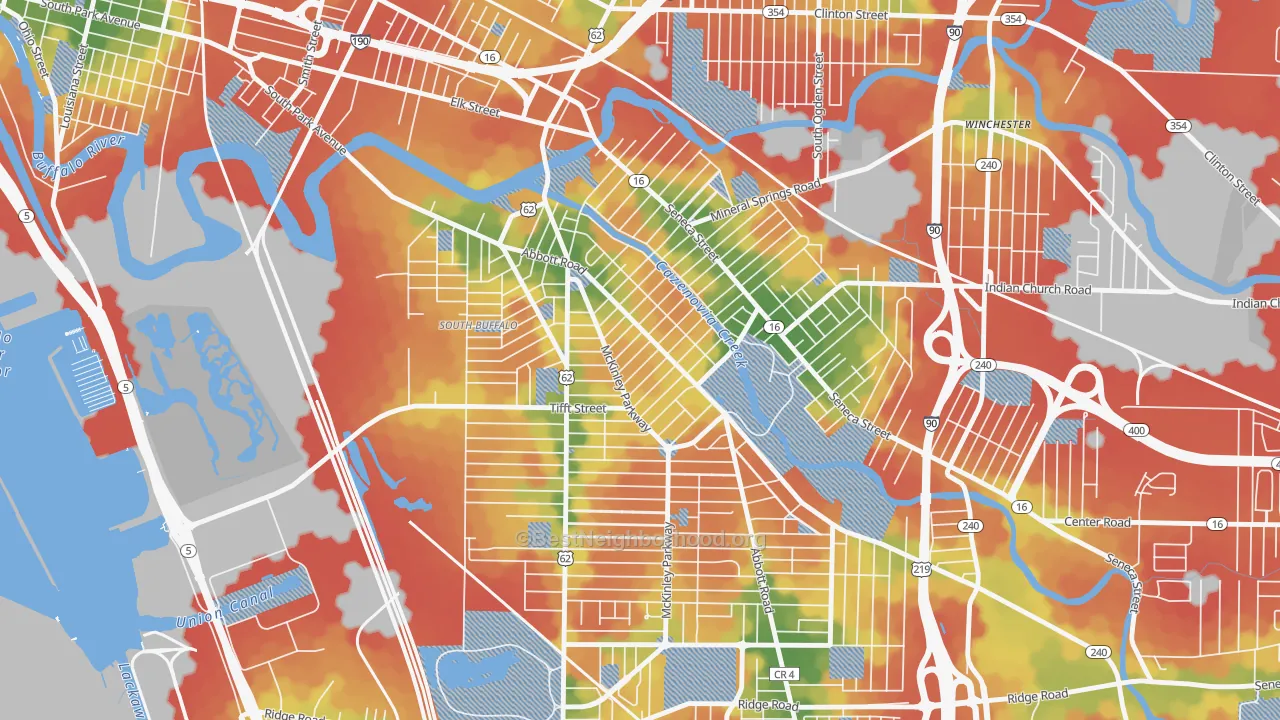 Walk Grade map of Abbott McKinley, Buffalo, NY, walkable areas in green and car-dependent areas in red