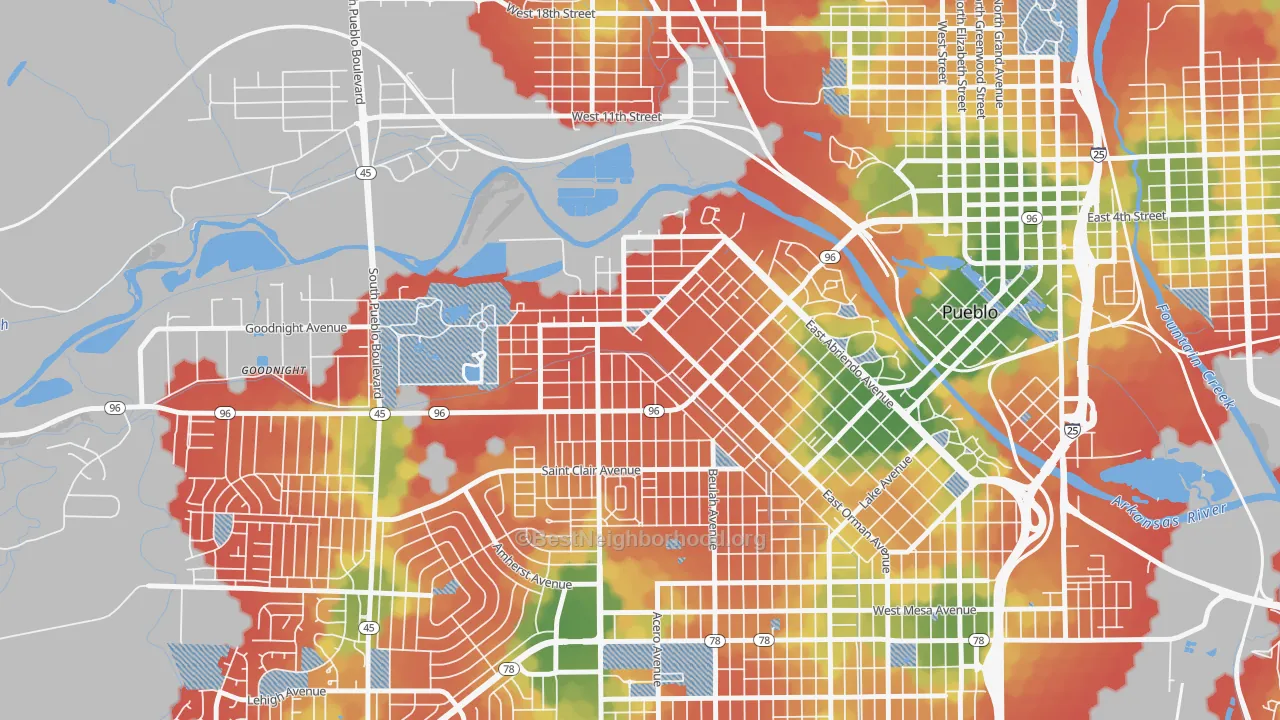 Walk Grade map of Aberdeen, Pueblo, CO, walkable areas in green and car-dependent areas in red