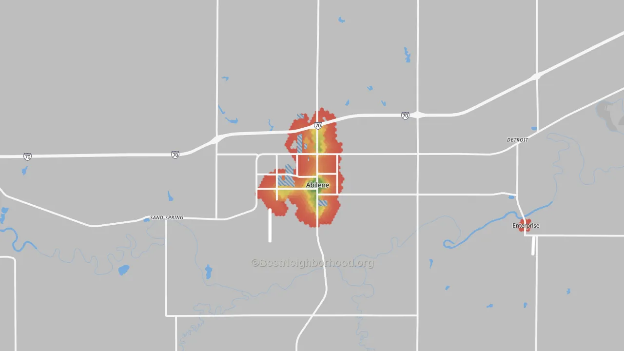 Walk Grade map of Abilene, KS, walkable areas in green and car-dependent areas in red